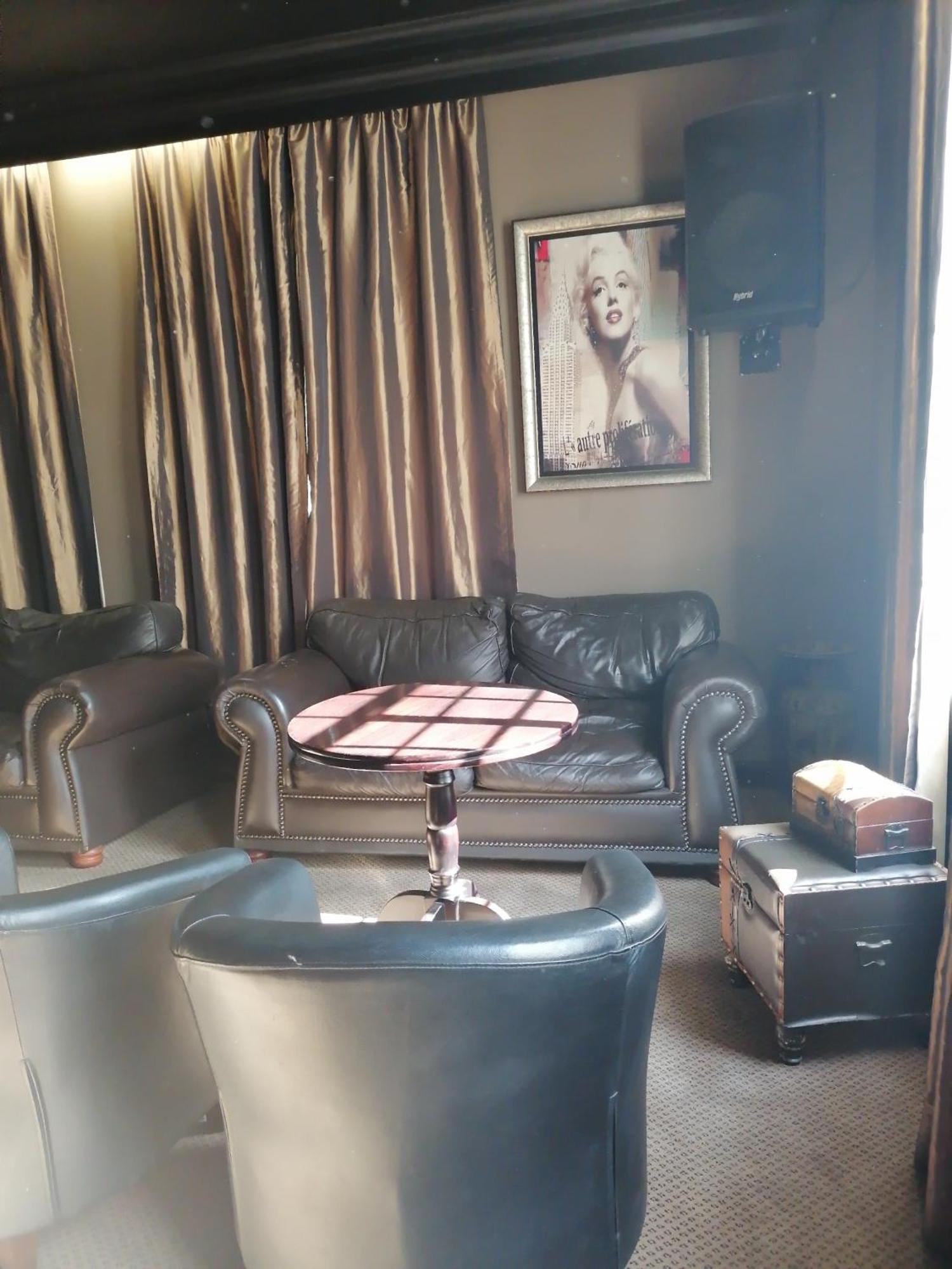 بريتس Casa Grande Guest Lodge المظهر الخارجي الصورة
